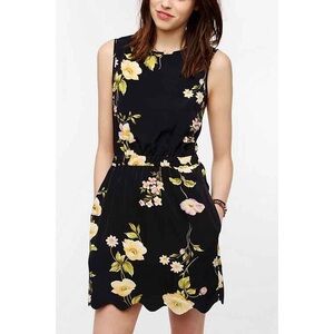 Urban Outfitters Bycorpus Silky Black & Green Floral Scallop Hem Mini Dress